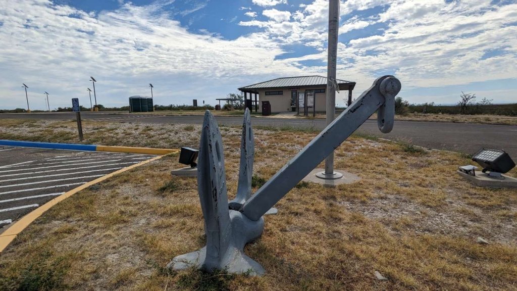 🍕Weekend Without a&nbsp;Partner